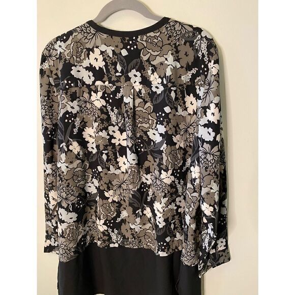 Denim & Company Button Front Jacket - Picture 5 of 6